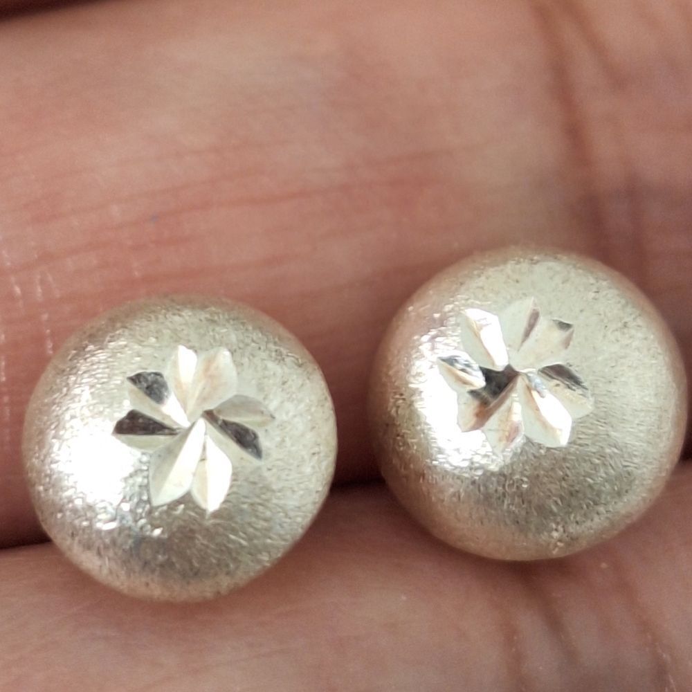 Elegant Silver Floral Stud Earrings